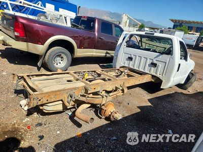 Trzecie zdjęcie samochodu z tyłu: 2001 FORD F350 SUPER DUTY VIN:1FDWF36F31EB78717 - miniatura