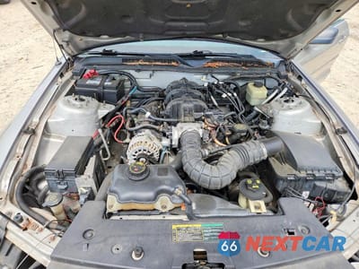 Zdjęcie 11 z 12 samochodu: 2005 FORD MUSTANG VIN:1ZVFT84N355215840 - miniatura