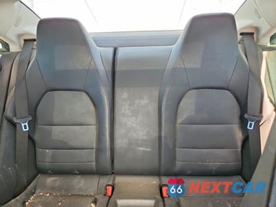 Zdjęcie 10 z 14 samochodu: 2010 MERCEDES-BENZ E 550 VIN:WDDKJ7CB2AF019892 - miniatura