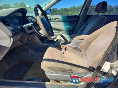 Zdjęcie 7 z 12 samochodu: 1997 HONDA ACCORD VIN:1HGCD5535VA274234 - miniatura