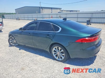 Drugie zdjęcie samochodu z przodu: 2017 JAGUAR XF PREMIUM VIN:SAJBD4BN3HCY32246 - miniatura