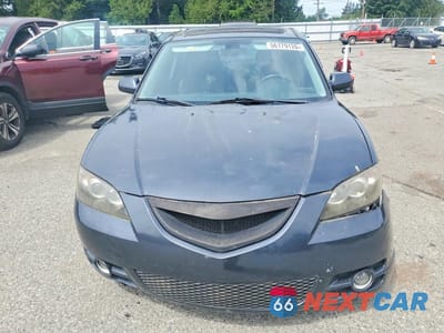 Piąte zdjęcie samochodu w środku: 2005 MAZDA 3 S VIN:JM1BK323451271124 - miniatura