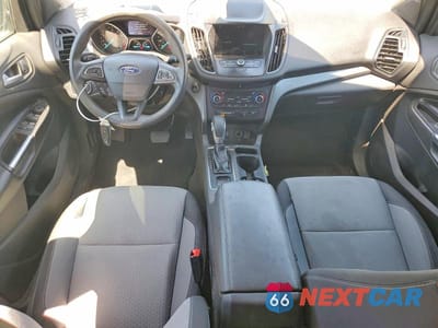 Zdjęcie 8 z 13 samochodu: 2019 FORD ESCAPE SE VIN:1FMCU0GDXKUB11477 - miniatura