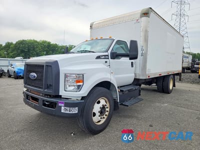2017 FORD F650 SUPER DUTY BOX TRUCK 1FDNF6AY9HDB06507 - główne zdjęcie licytacji z USA - miniatura