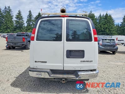 Zdjęcie 6 z 13 samochodu: 2016 CHEVROLET EXPRESS G2500 VIN:1GCWGAFF3G1209941 - miniatura