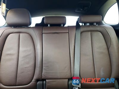 Zdjęcie 10 z 13 samochodu: 2018 BMW X1 XDRIVE28I VIN:WBXHT3C31J5L27502 - miniatura