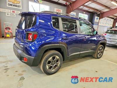 Trzecie zdjęcie samochodu z tyłu: 2016 JEEP RENEGADE LATITUDE VIN:ZACCJBBW0GPD15585 - miniatura
