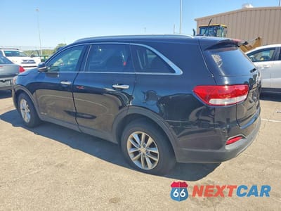 Drugie zdjęcie samochodu z przodu: 2017 KIA SORENTO LX V6 VIN:5XYPGDA57HG335256 - miniatura