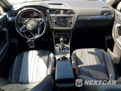 Zdjęcie 8 z 13 samochodu: 2023 VOLKSWAGEN TIGUAN SE R-LINE BLACK VIN:3VVCB7AX5PM126262 - miniatura
