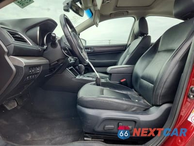 Zdjęcie 7 z 12 samochodu: 2017 SUBARU LEGACY 2.5I LIMITED VIN:4S3BNAN61H3037971 - miniatura
