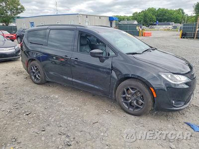 Czwarte zdjęcie samochodu z boku: 2019 CHRYSLER PACIFICA TOURING L VIN:2C4RC1BG0KR629099 - miniatura