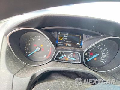 Zdjęcie 9 z 12 samochodu: 2017 FORD FOCUS SE VIN:1FADP3F23HL270119 - miniatura