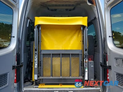 Zdjęcie 10 z 13 samochodu: 2012 MERCEDES-BENZ SPRINTER 3500 VIN:WDAPF4CC2C5658276 - miniatura