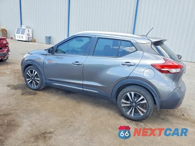 Drugie zdjęcie samochodu z przodu: 2018 NISSAN KICKS SR VIN:3N1CP5CU5JL501896 - miniatura