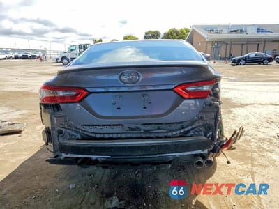 Zdjęcie 6 z 12 samochodu: 2018 TOYOTA CAMRY SE VIN:4T1B11HK2JU157892 - miniatura