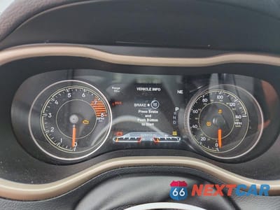 Zdjęcie 9 z 13 samochodu: 2017 JEEP CHEROKEE LIMITED VIN:1C4PJMDS2HW609422 - miniatura