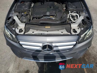Zdjęcie 11 z 12 samochodu: 2020 MERCEDES-BENZ E 350 VIN:W1KZF8DB8LA839897 - miniatura