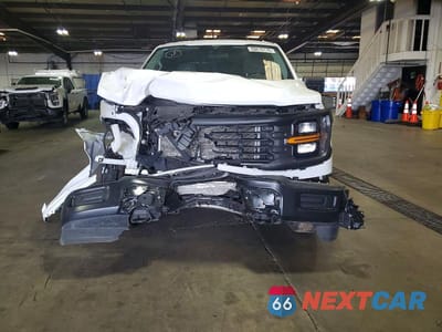 Piąte zdjęcie samochodu w środku: 2025 FORD F150 XL VIN:1FTEX1LP2SKD33257 - miniatura