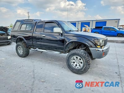Piąte zdjęcie samochodu w środku: 2000 TOYOTA TACOMA XTRACAB PRERUNNER VIN:4TASN92N4YZ672783 - miniatura