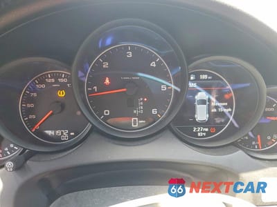 Zdjęcie 9 z 13 samochodu: 2015 PORSCHE CAYENNE VIN:WP1AF2A29FLA40775 - miniatura