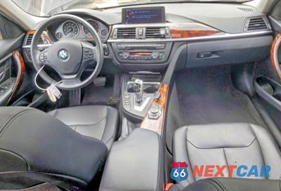Zdjęcie 8 z 12 samochodu: 2013 BMW 328 I VIN:WBA3A5C59DF601616 - miniatura