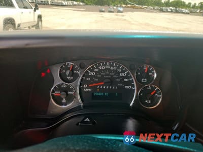 Zdjęcie 9 z 13 samochodu: 2014 CHEVROLET EXPRESS G1500 VIN:1GCSGAFX9E1191465 - miniatura
