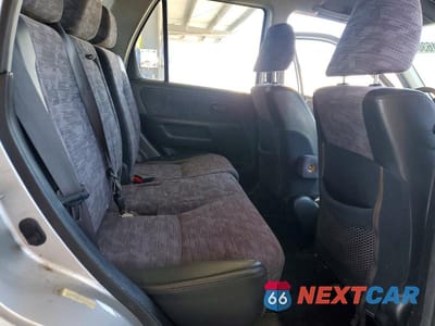 Zdjęcie 10 z 12 samochodu: 2002 HONDA CR-V LX VIN:JHLRD68412C016721 - miniatura