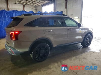 Trzecie zdjęcie samochodu z tyłu: 2025 KIA SORENTO X-LINE SX VIN:5XYRKDJF2SG395145 - miniatura