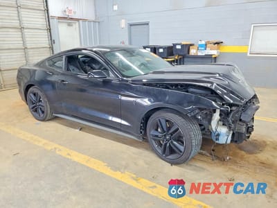Czwarte zdjęcie samochodu z boku: 2017 FORD MUSTANG VIN:1FA6P8TH6H5217191 - miniatura