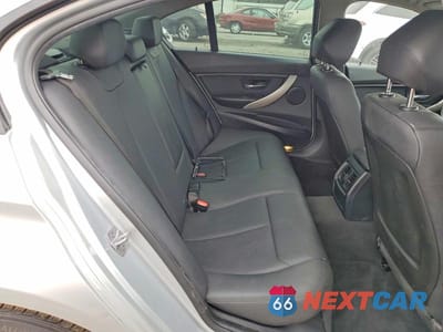 Zdjęcie 10 z 12 samochodu: 2018 BMW 320 I VIN:WBA8A9C50JAD27697 - miniatura