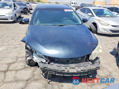 Piąte zdjęcie samochodu w środku: 2015 TOYOTA CAMRY LE VIN:4T4BF1FK3FR495710 - miniatura