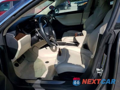 Zdjęcie 7 z 13 samochodu: 2017 TESLA MODEL S VIN:5YJSA1E21HF232447 - miniatura