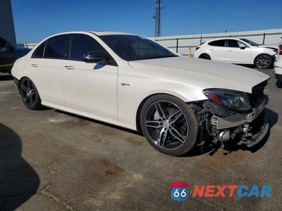 Czwarte zdjęcie samochodu z boku: 2018 MERCEDES-BENZ E 43 4MATIC AMG VIN:WDDZF6EB8JA401137 - miniatura