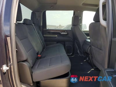 Zdjęcie 11 z 13 samochodu: 2024 CHEVROLET SILVERADO K3500 LT VIN:1GC4YTEY9RF141816 - miniatura