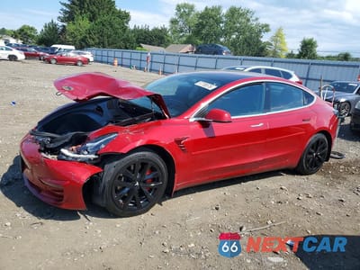 2018 TESLA MODEL 3 5YJ3E1EBXJF129686 - główne zdjęcie licytacji z USA - miniatura