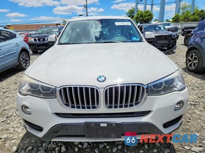 Piąte zdjęcie samochodu w środku: 2016 BMW X3 XDRIVE28I VIN:5UXWX9C58G0D66057 - miniatura