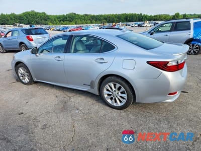 Drugie zdjęcie samochodu z przodu: 2014 LEXUS ES 300H VIN:JTHBW1GG0E2044915 - miniatura