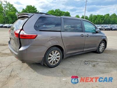 Trzecie zdjęcie samochodu z tyłu: 2015 TOYOTA SIENNA LE VIN:5TDJK3DCXFS127171 - miniatura