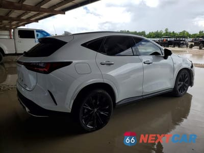 Trzecie zdjęcie samochodu z tyłu: 2025 LEXUS NX 450H+ F SPORT HANDLING VIN:JTJKKCFZ6S2055518 - miniatura
