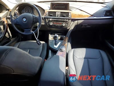 Zdjęcie 8 z 12 samochodu: 2015 BMW 320 I VIN:WBA3B1G57FNT07253 - miniatura