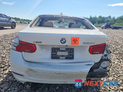 Zdjęcie 6 z 13 samochodu: 2018 BMW 320 XI VIN:WBA8E5G53JNV02554 - miniatura