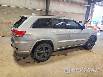 Trzecie zdjęcie samochodu z tyłu: 2014 JEEP GRAND CHEROKEE LAREDO VIN:1C4RJFAG6EC567080 - miniatura
