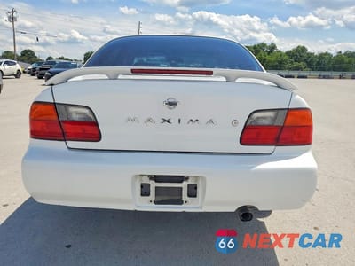 Zdjęcie 6 z 12 samochodu: 1996 NISSAN MAXIMA GXE VIN:JN1CA21D9TM417138 - miniatura