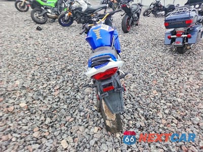 Zdjęcie 6 z 9 samochodu: 2008 SUZUKI GSX650 F VIN:JS1GP74A682100801 - miniatura