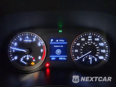 Zdjęcie 9 z 12 samochodu: 2019 HYUNDAI TUCSON VALUE VIN:KM8J3CA47KU981238 - miniatura