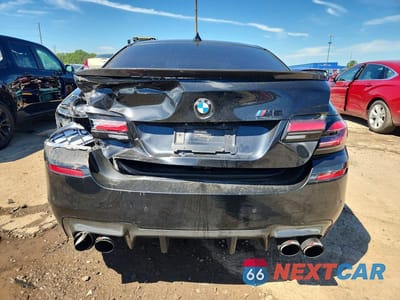 Zdjęcie 6 z 12 samochodu: 2013 BMW M5 VIN:WBSFV9C50DD096291 - miniatura