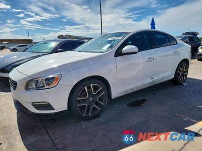 2017 VOLVO S60 YV126MFL0H2430556 - główne zdjęcie licytacji z USA - miniatura