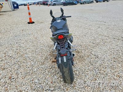 Czwarte zdjęcie samochodu z boku: 2026 HONDA CBR650 R VIN:MLHRH1555T5200676 - miniatura
