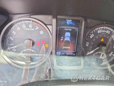 Zdjęcie 9 z 13 samochodu: 2018 TOYOTA TACOMA TRD SPORT VIN:3TMDZ5BN7JM047683 - miniatura