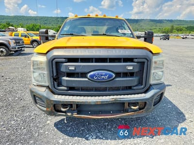 Piąte zdjęcie samochodu w środku: 2015 FORD F350 XL VIN:1FD8W3G69FEA42848 - miniatura